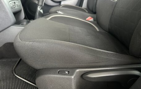 Renault Logan II, 2020 год, 1 140 000 рублей, 12 фотография