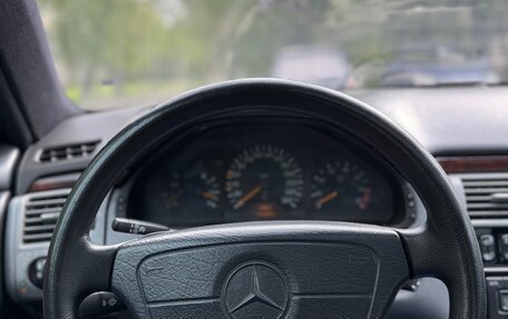 Mercedes-Benz E-Класс, 1996 год, 370 000 рублей, 7 фотография