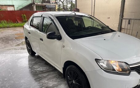 Renault Logan II, 2016 год, 450 000 рублей, 2 фотография