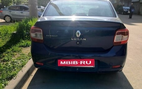 Renault Logan II, 2018 год, 600 000 рублей, 3 фотография