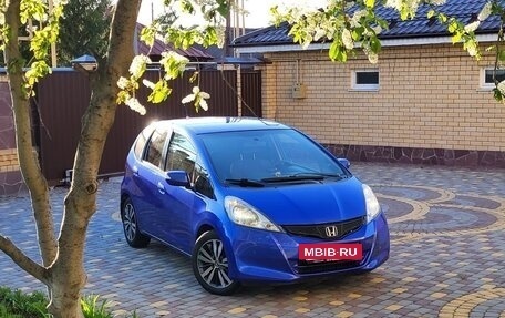 Honda Jazz II рестайлинг, 2011 год, 850 000 рублей, 3 фотография