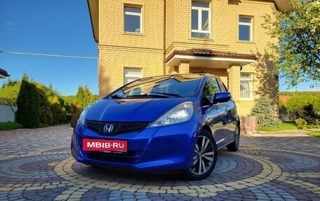 Honda Jazz II рестайлинг, 2011 год, 850 000 рублей, 2 фотография