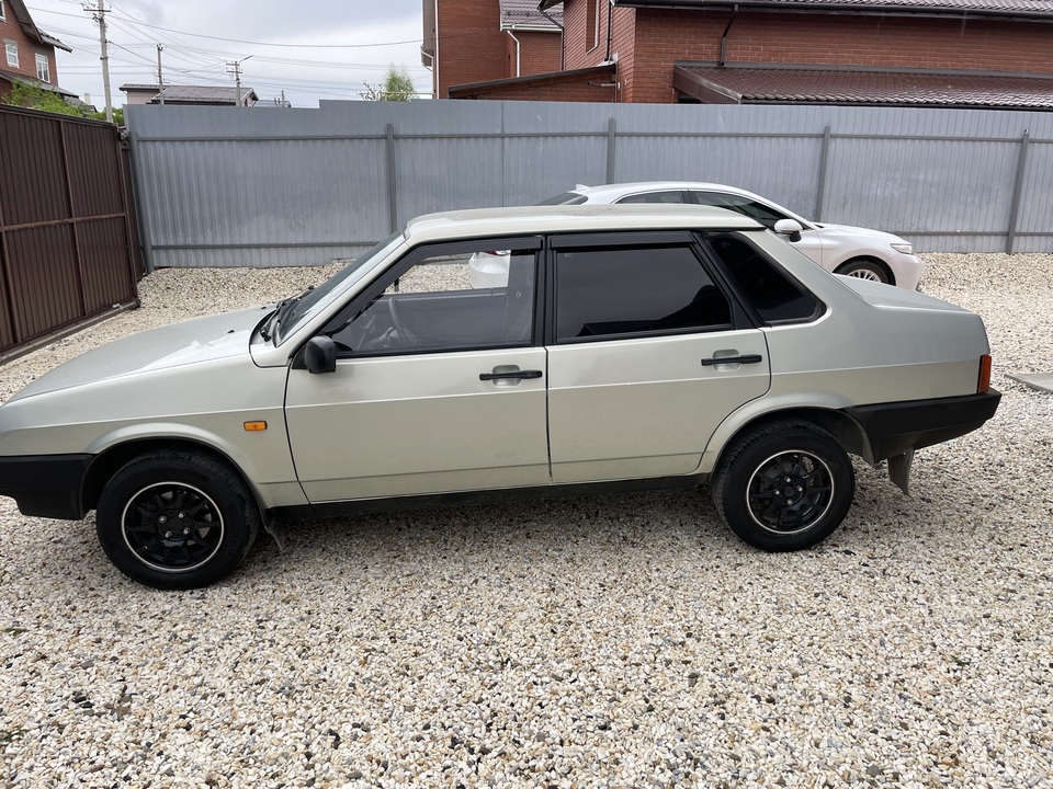 ВАЗ (LADA) 21099, 2003 год, 300 000 рублей, 2 фотография