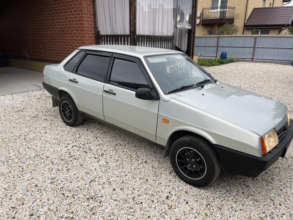 ВАЗ (LADA) 21099, 2003 год, 300 000 рублей, 3 фотография