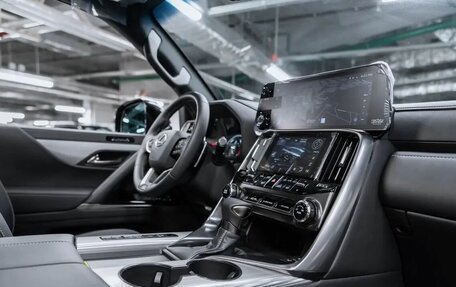 Lexus LX, 2024 год, 18 500 000 рублей, 15 фотография