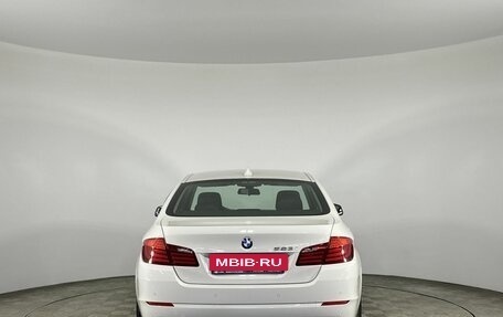 BMW 5 серия, 2012 год, 1 850 000 рублей, 8 фотография