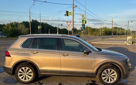 Volkswagen Tiguan II, 2017 год, 2 700 000 рублей, 4 фотография