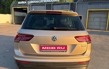 Volkswagen Tiguan II, 2017 год, 2 700 000 рублей, 6 фотография