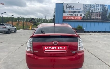 Toyota Prius, 2009 год, 800 000 рублей, 4 фотография