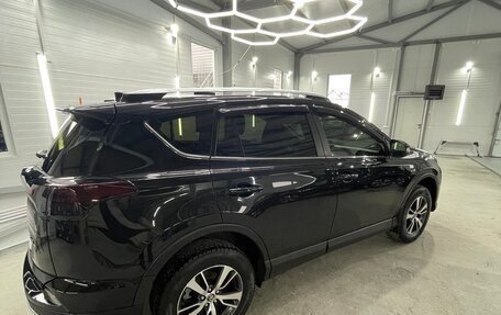 Toyota RAV4, 2016 год, 2 390 000 рублей, 5 фотография