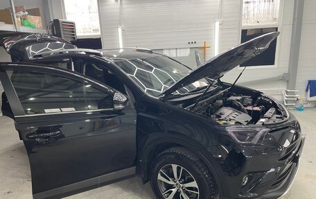 Toyota RAV4, 2016 год, 2 390 000 рублей, 6 фотография