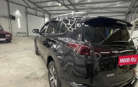 Toyota RAV4, 2016 год, 2 390 000 рублей, 4 фотография