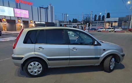 Ford Fusion I, 2006 год, 375 000 рублей, 4 фотография