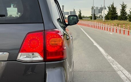 Toyota Land Cruiser 200, 2008 год, 2 500 000 рублей, 3 фотография