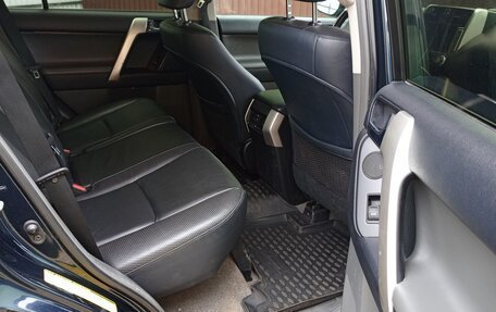 Toyota Land Cruiser Prado 150 рестайлинг 2, 2013 год, 2 990 000 рублей, 5 фотография