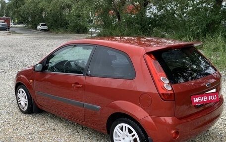 Ford Fiesta, 2006 год, 395 000 рублей, 3 фотография