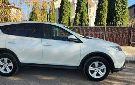 Toyota RAV4, 2013 год, 2 000 000 рублей, 3 фотография