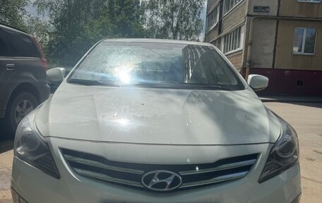Hyundai Solaris II рестайлинг, 2014 год, 1 070 000 рублей, 4 фотография