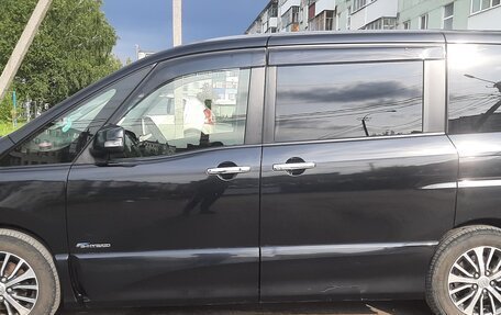 Nissan Serena IV, 2014 год, 1 600 000 рублей, 2 фотография