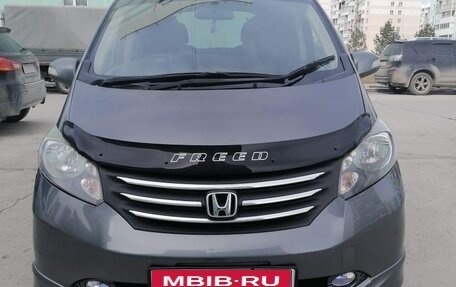 Honda Freed I, 2010 год, 930 000 рублей, 1 фотография