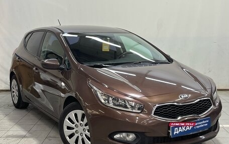 KIA cee'd III, 2013 год, 870 000 рублей, 2 фотография