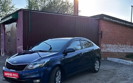 KIA Rio III рестайлинг, 2015 год, 799 000 рублей, 3 фотография