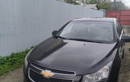 Chevrolet Cruze II, 2012 год, 700 000 рублей, 3 фотография