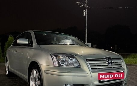 Toyota Avensis III рестайлинг, 2005 год, 1 099 999 рублей, 3 фотография
