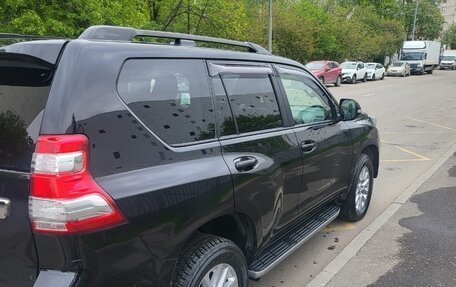 Toyota Land Cruiser Prado 150 рестайлинг 2, 2015 год, 4 090 000 рублей, 2 фотография