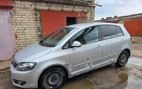 Volkswagen Golf Plus II, 2011 год, 650 000 рублей, 3 фотография