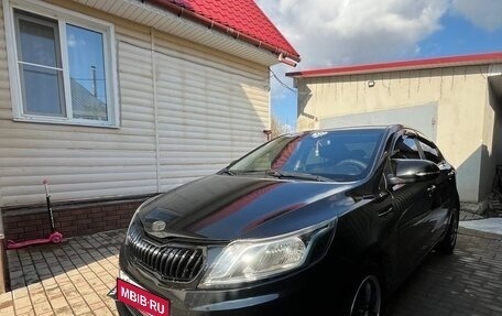KIA Rio III рестайлинг, 2013 год, 770 000 рублей, 3 фотография