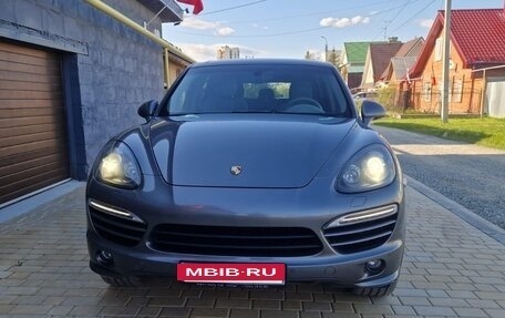 Porsche Cayenne III, 2013 год, 2 700 000 рублей, 2 фотография