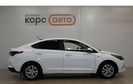 Hyundai Solaris II рестайлинг, 2020 год, 1 400 000 рублей, 4 фотография
