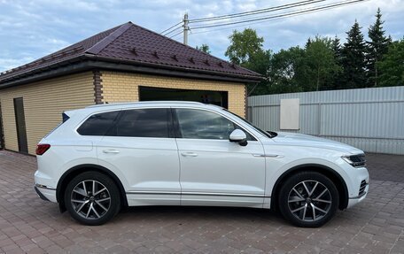 Volkswagen Touareg III, 2021 год, 7 000 000 рублей, 4 фотография