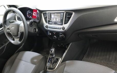 Hyundai Solaris II рестайлинг, 2020 год, 1 400 000 рублей, 5 фотография