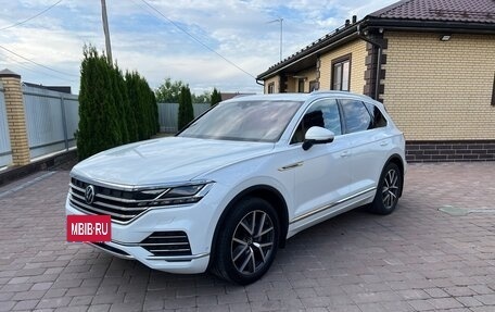 Volkswagen Touareg III, 2021 год, 7 000 000 рублей, 2 фотография