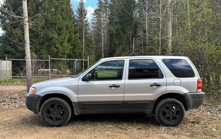 Ford Escape II, 2003 год, 400 000 рублей, 2 фотография