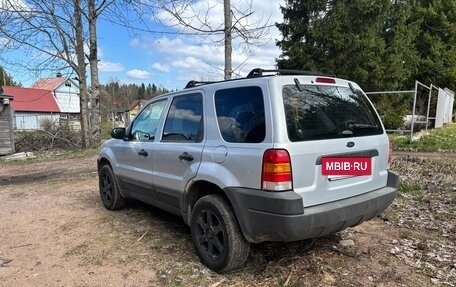 Ford Escape II, 2003 год, 400 000 рублей, 3 фотография