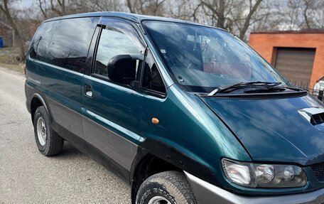 Mitsubishi Delica IV, 1997 год, 780 000 рублей, 2 фотография