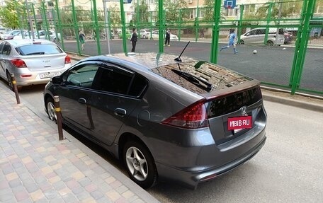 Honda Insight II рестайлинг, 2010 год, 1 050 000 рублей, 3 фотография