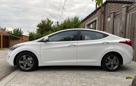 Hyundai Avante, 2012 год, 930 000 рублей, 4 фотография