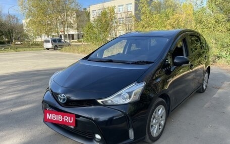 Toyota Prius Alpha I (ZVW40/41), 2015 год, 1 450 000 рублей, 4 фотография