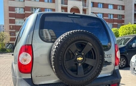 Chevrolet Niva I рестайлинг, 2016 год, 680 000 рублей, 4 фотография