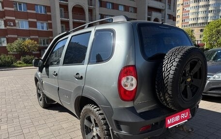 Chevrolet Niva I рестайлинг, 2016 год, 680 000 рублей, 5 фотография