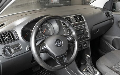 Volkswagen Polo VI (EU Market), 2019 год, 1 357 000 рублей, 4 фотография