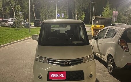 Nissan Roox, 2011 год, 749 000 рублей, 3 фотография