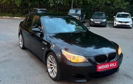 BMW M5, 2005 год, 4 800 000 рублей, 2 фотография