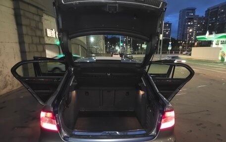 Skoda Superb III рестайлинг, 2011 год, 900 000 рублей, 3 фотография