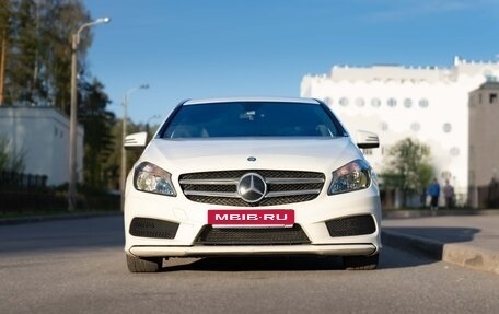 Mercedes-Benz A-Класс, 2013 год, 1 490 000 рублей, 2 фотография