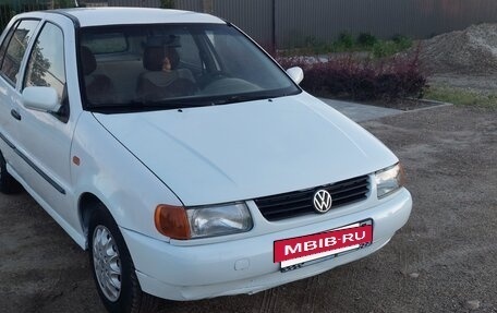 Volkswagen Polo III рестайлинг, 1997 год, 217 000 рублей, 4 фотография